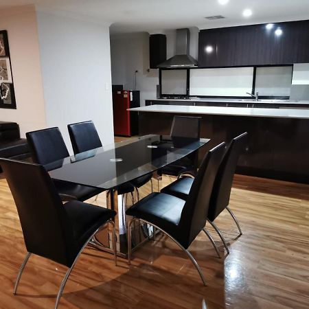 Perth Urban Lodge Экстерьер фото